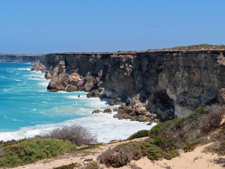 The Bunda Cliffs at Head of Bight, South Australia.