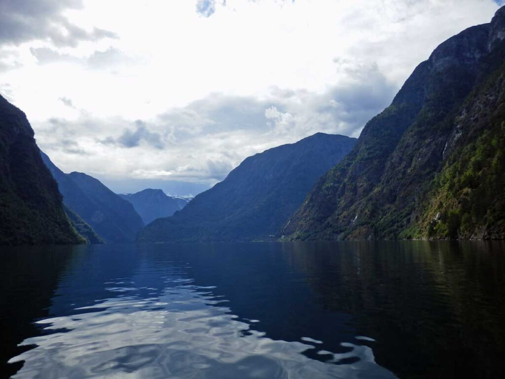 Exploring the fjords on a RIB from Fram.