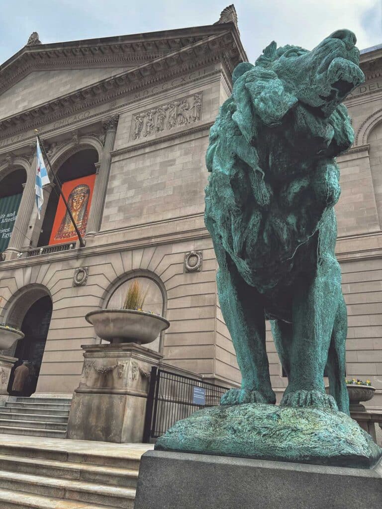 Lion statue outside the Art Institute of Chicago.