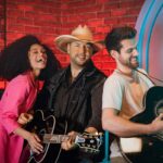 Posing with waxworks at Madame Tussauds Nashville is supposedly fun.