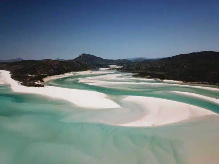 The swirling sands of Hill Inlet on Whitsunday Island, Queensland.