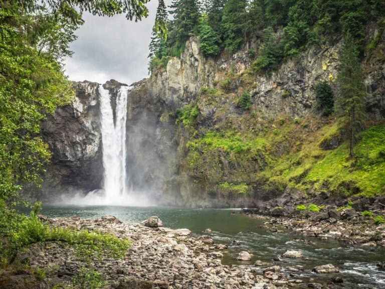 Snoqualmie Falls near Seattle, Washington.