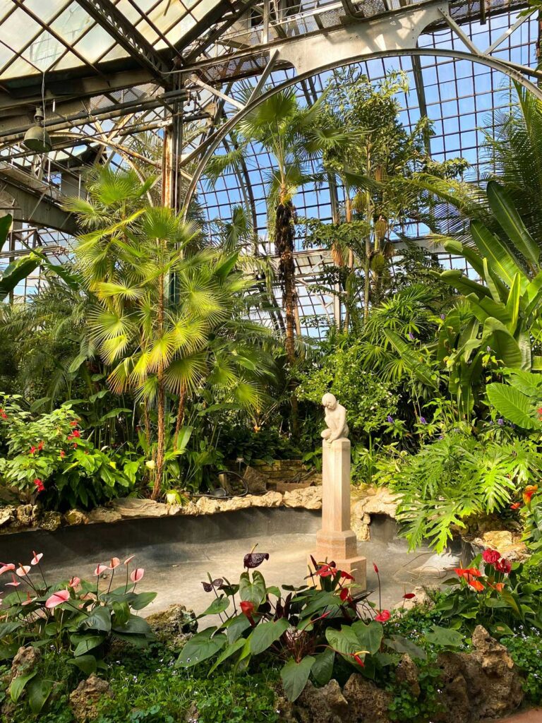 The Lincoln Park Conservatory in Chicago, Illinois.